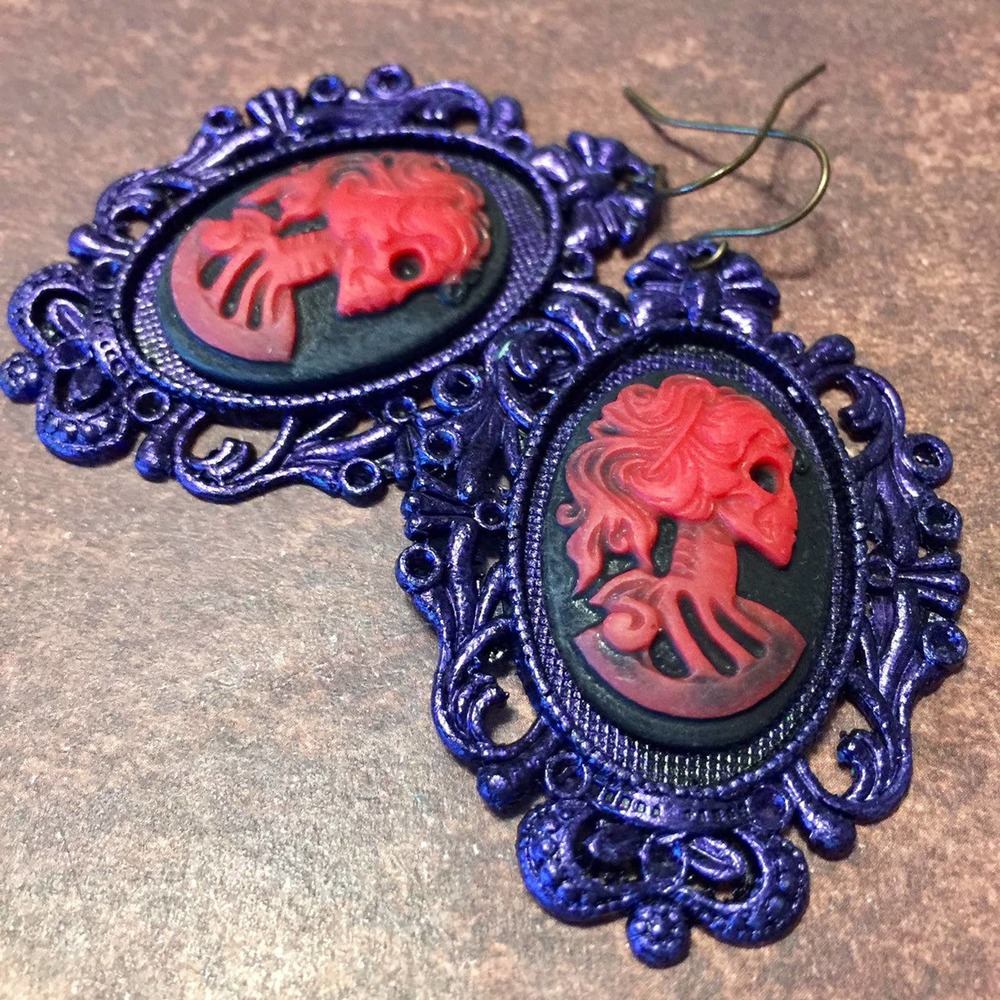 Handmade gothic lolita skull purple earrings - Picture 5 of 10